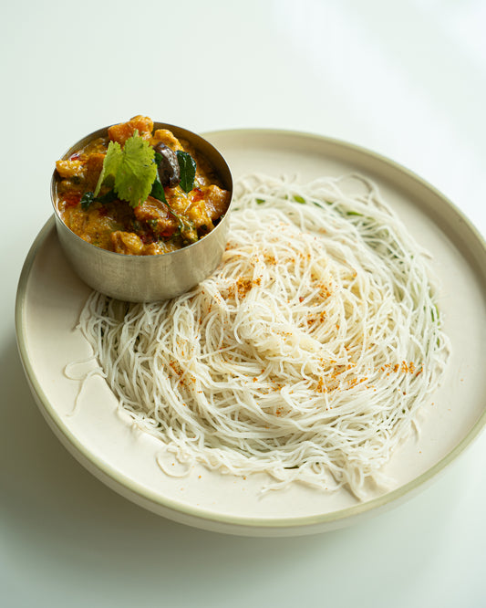 Idiyappam with korma or vadai curry
